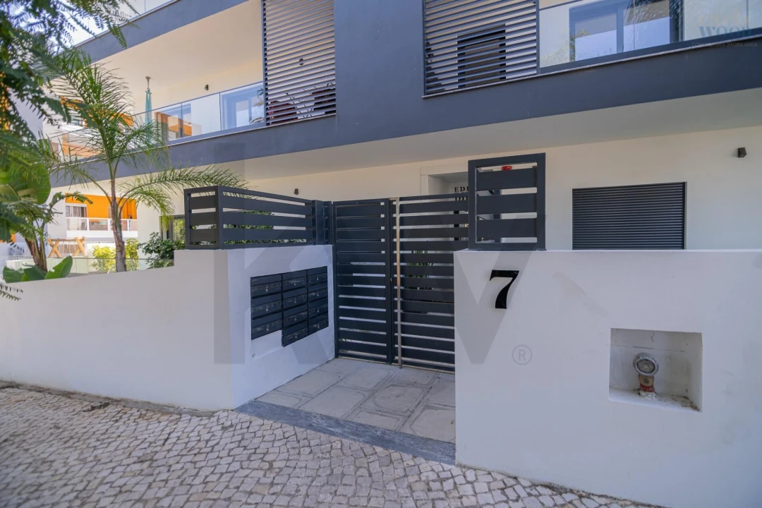 Apartamento T2 para Venda em Portimão Foto 18
