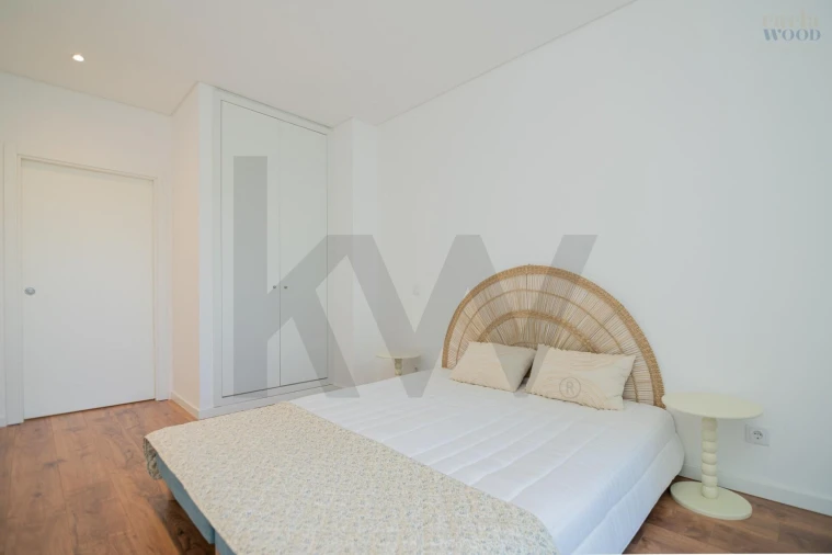 Apartamento T2 para Venda em Portimão Foto 25