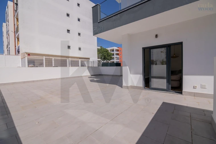 Apartamento T2 para Venda em Portimão Foto 38