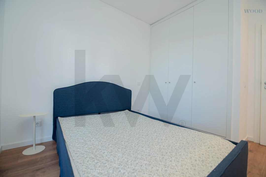 Apartamento T2 para Venda em Portimão Foto 2