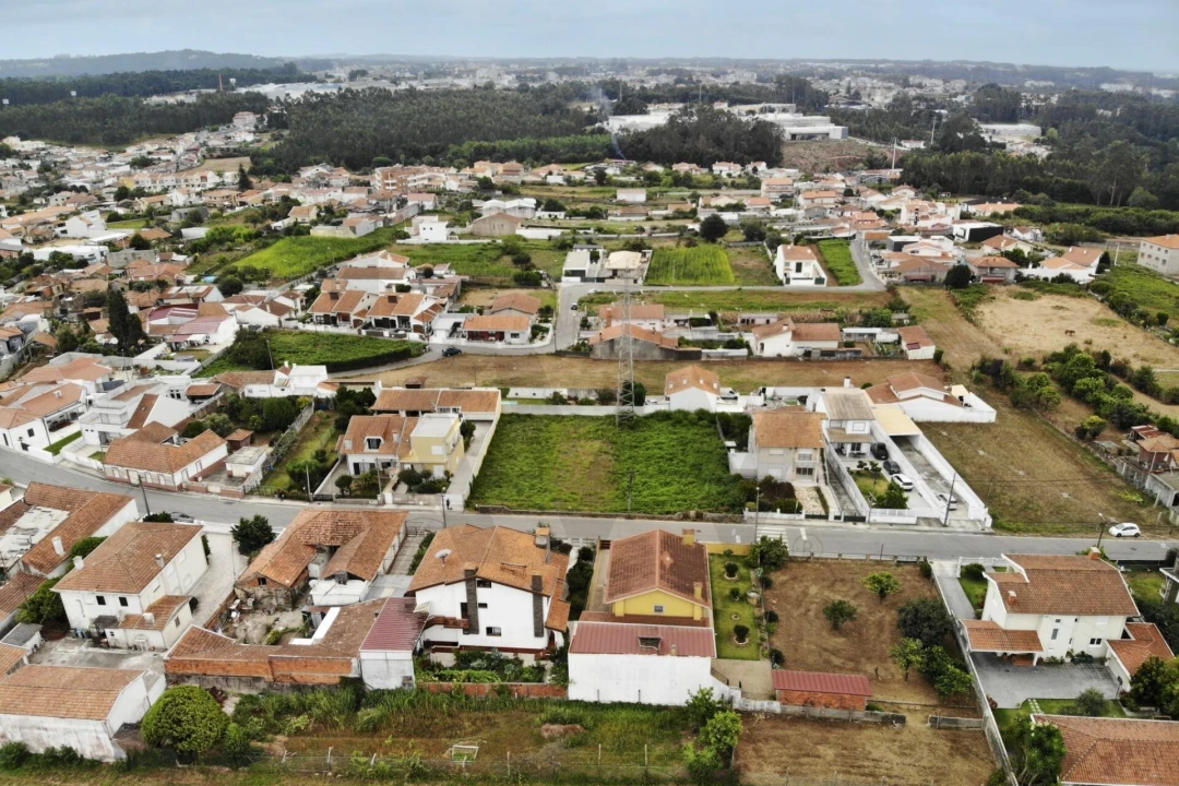 Terreno para Venda em Nogueira da Regedoura Foto 8