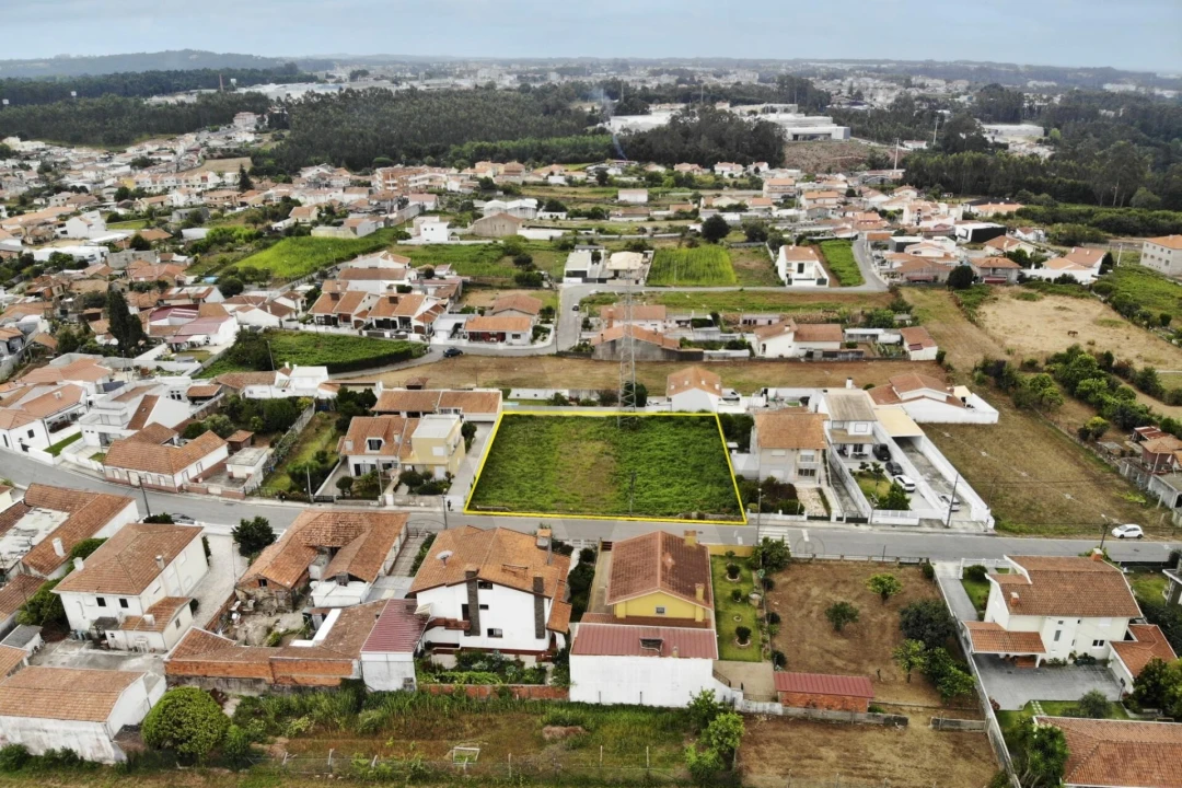 Terreno para Venda em Nogueira da Regedoura Foto 7