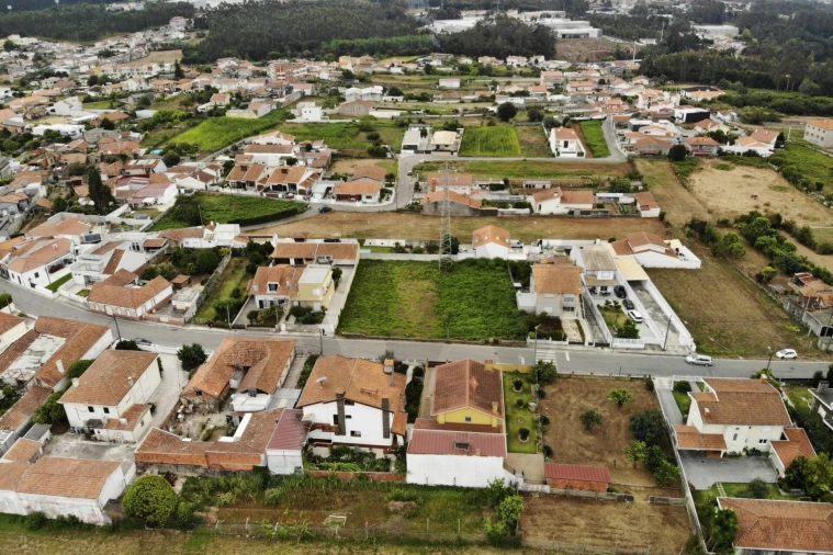 Terreno para Venda em Nogueira da Regedoura Foto 10