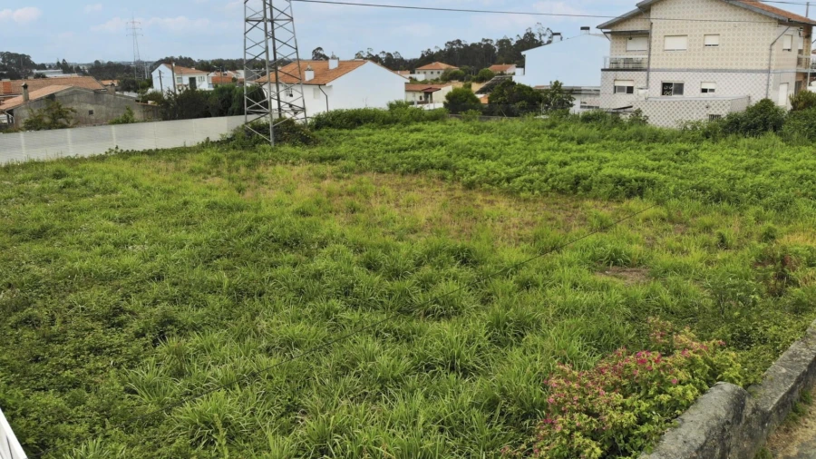 Terreno para Venda em Nogueira da Regedoura