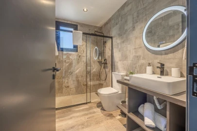 Moradia T2 para Venda em Arco da Calheta