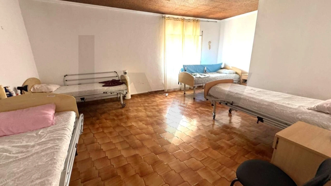 Moradia T5 para Arrendamento em Oeiras e São Julião da Barra, Paço de Arcos e Caxias Foto 11