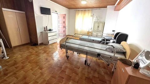 Moradia T5 para Arrendamento em Oeiras e São Julião da Barra, Paço de Arcos e Caxias
