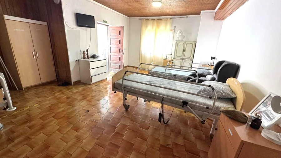 Moradia T5 para Arrendamento em Oeiras e São Julião da Barra, Paço de Arcos e Caxias Foto 13