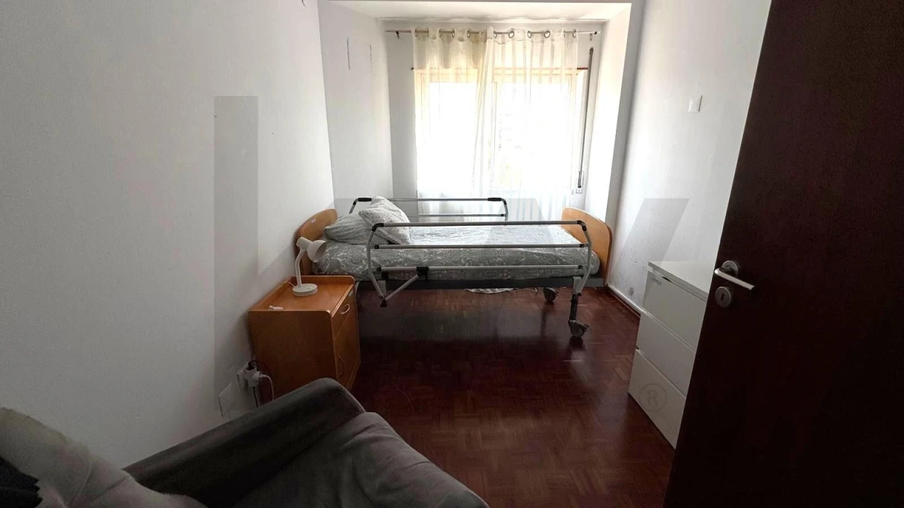 Moradia T5 para Arrendamento em Oeiras e São Julião da Barra, Paço de Arcos e Caxias Foto 18