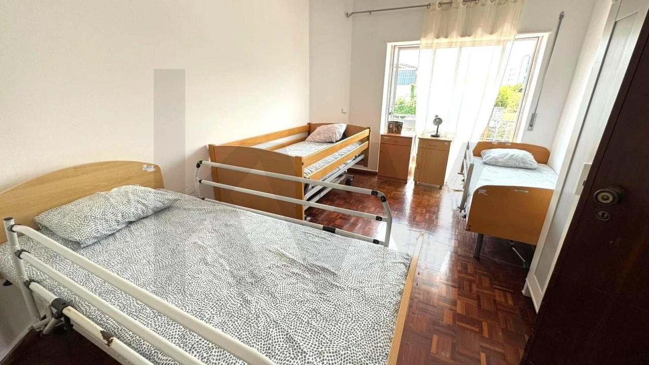 Moradia T5 para Arrendamento em Oeiras e São Julião da Barra, Paço de Arcos e Caxias Foto 20