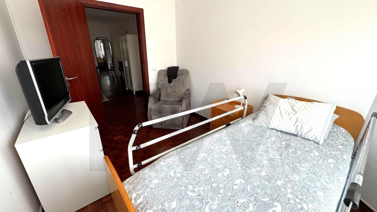 Moradia T5 para Arrendamento em Oeiras e São Julião da Barra, Paço de Arcos e Caxias Foto 19