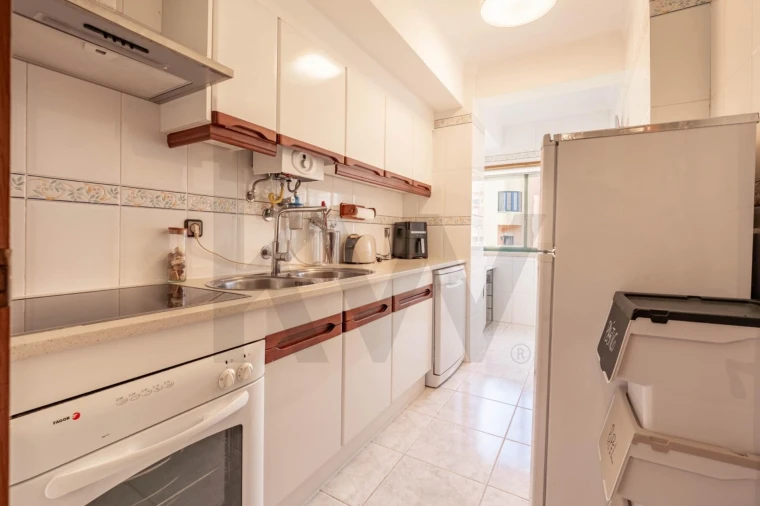 Apartamento T2 para Venda em Atouguia da Baleia Foto 3
