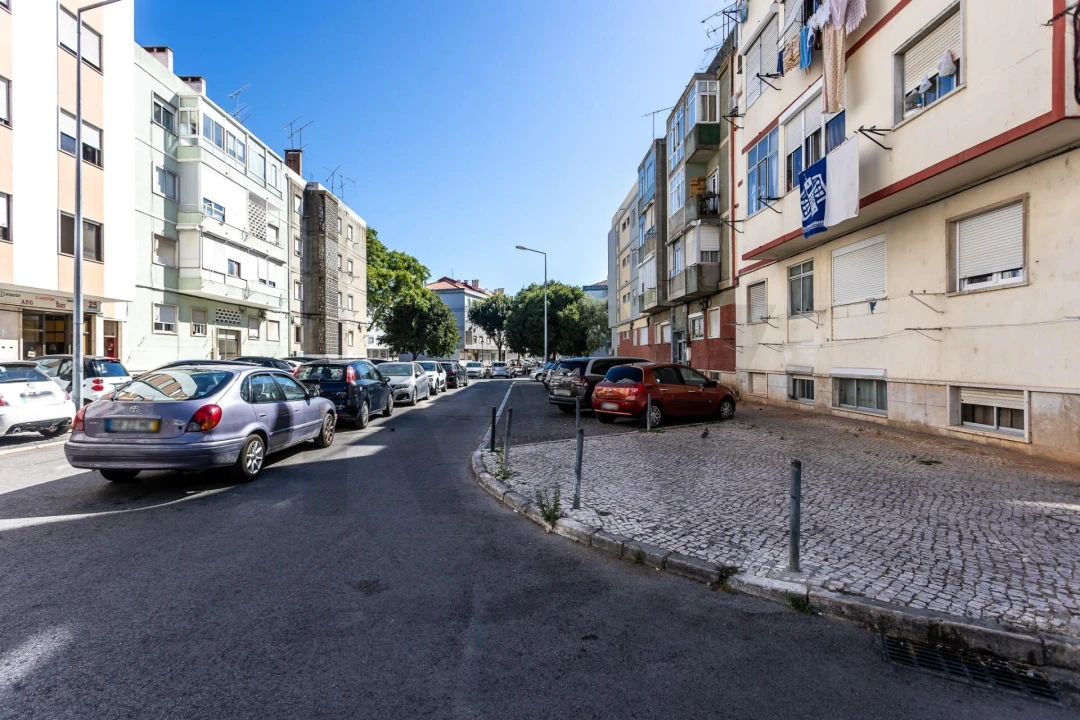Apartamento T3 para Venda em Odivelas Foto 23