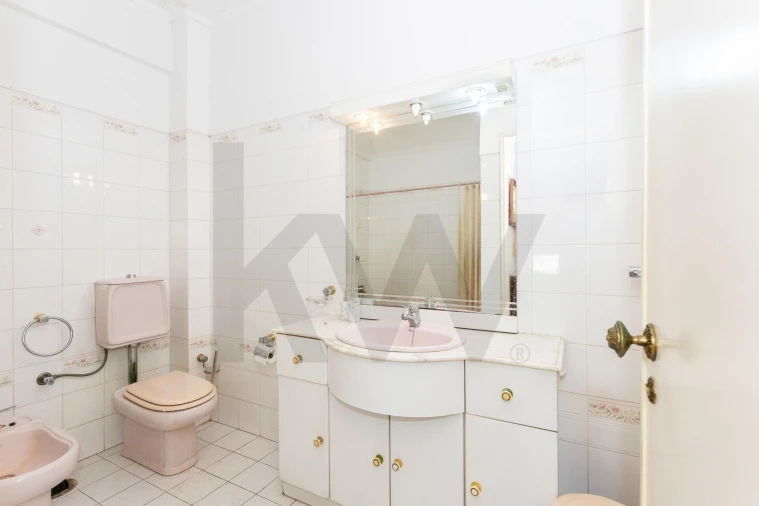Apartamento T3 para Venda em Odivelas Foto 17