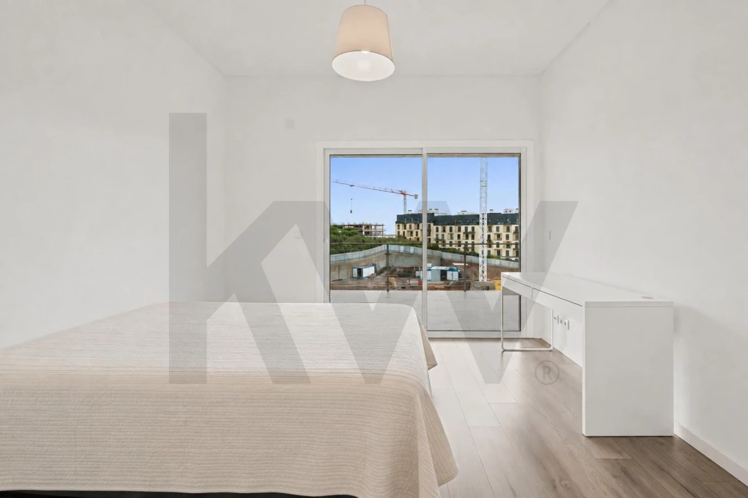 Apartamento T3 para Venda em Carnaxide e Queijas Foto 32