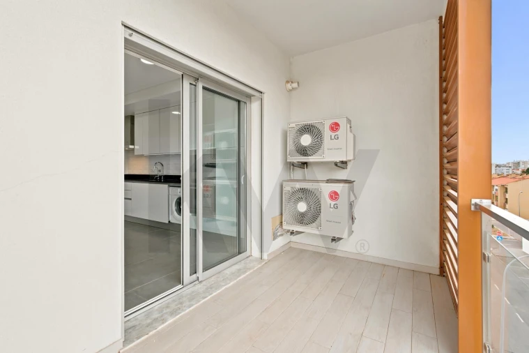 Apartamento T3 para Venda em Carnaxide e Queijas Foto 16