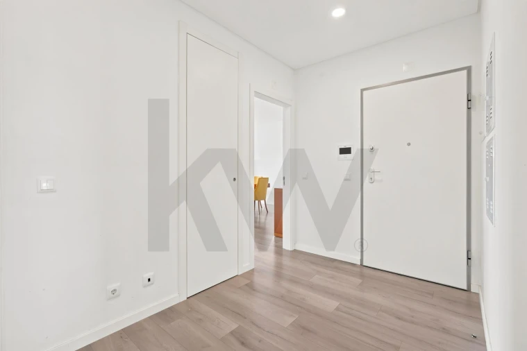 Apartamento T3 para Venda em Carnaxide e Queijas Foto 8