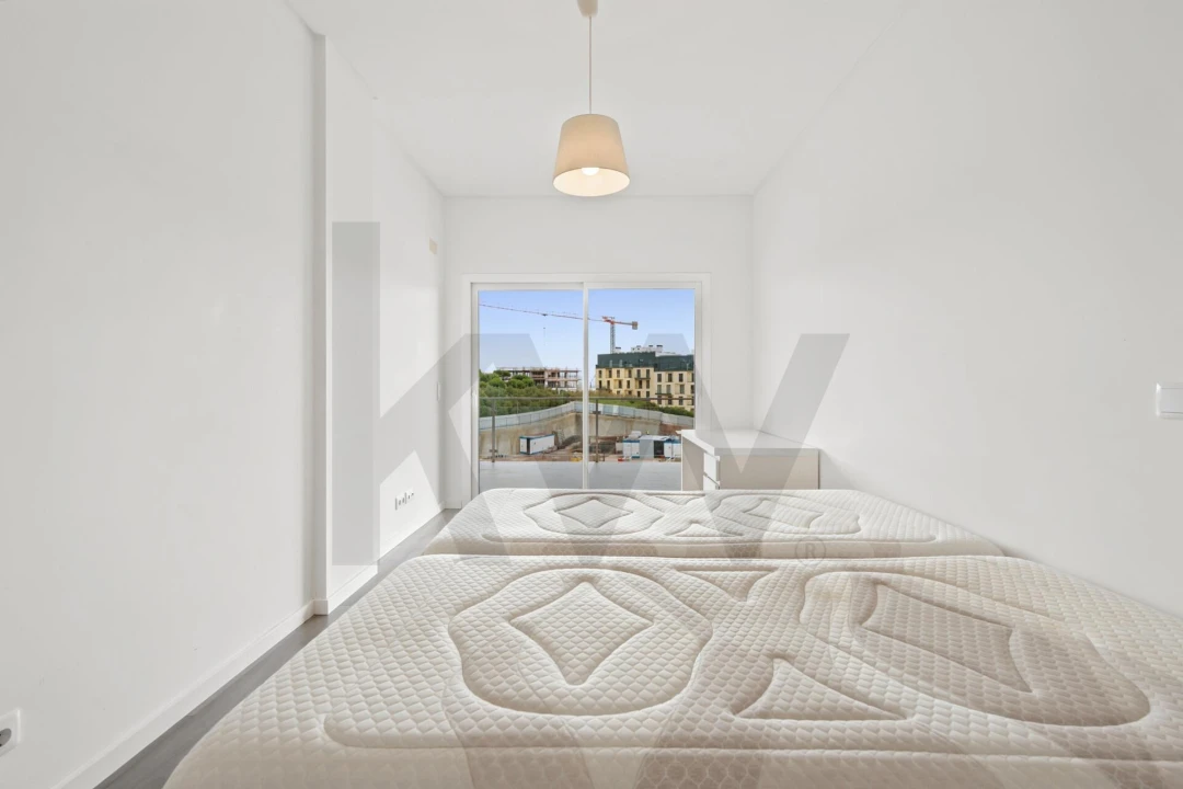 Apartamento T3 para Venda em Carnaxide e Queijas Foto 28