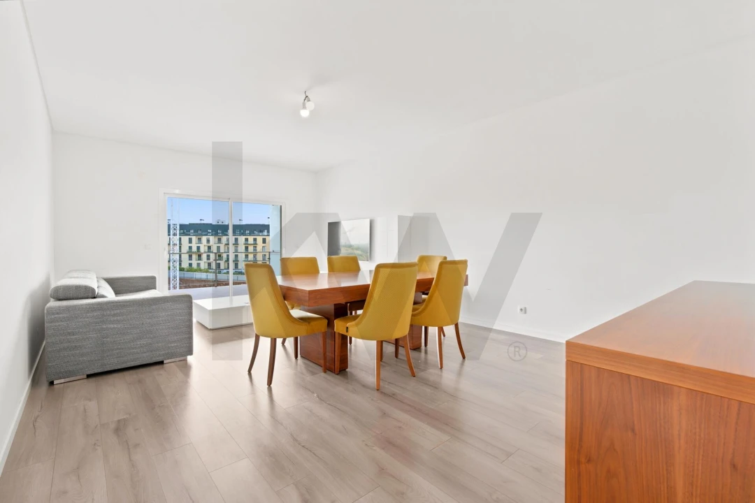 Apartamento T3 para Venda em Carnaxide e Queijas Foto 6