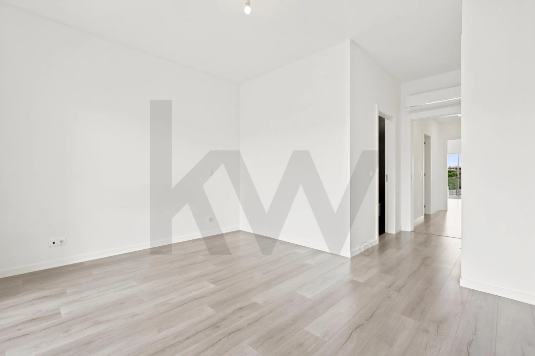 Apartamento T3 para Venda em Carnaxide e Queijas Foto 19