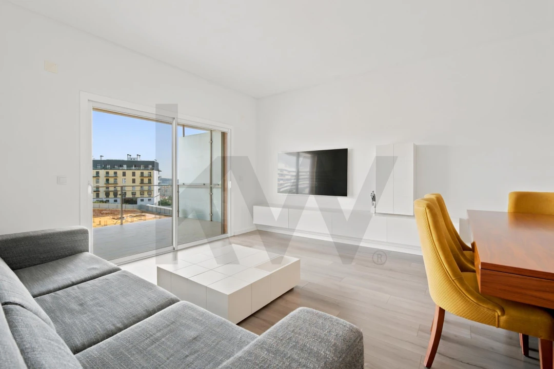 Apartamento T3 para Venda em Carnaxide e Queijas Foto 1