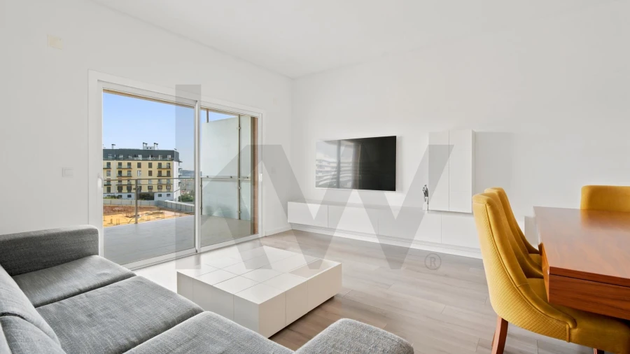 Apartamento T3 para Venda em Carnaxide e Queijas