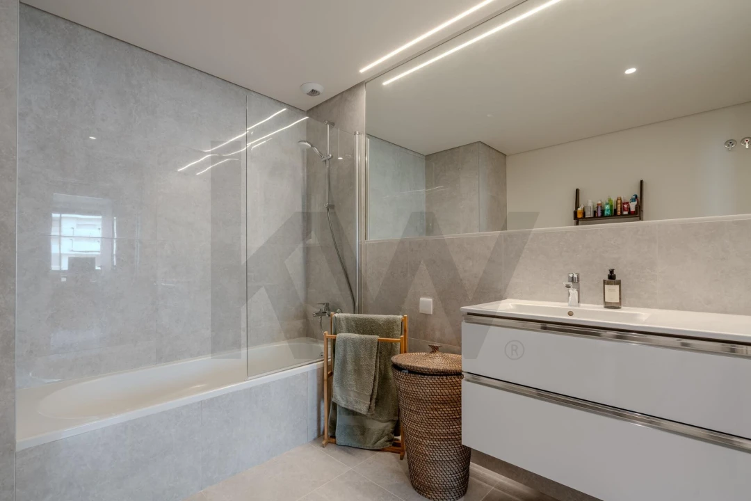 Apartamento T2 para Arrendamento em Santa Clara Foto 22