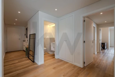 Apartamento T2 para Arrendamento em Santa Clara
