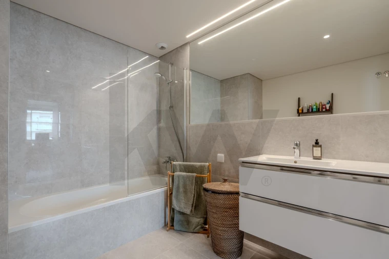 Apartamento T2 para Arrendamento em Santa Clara Foto 22