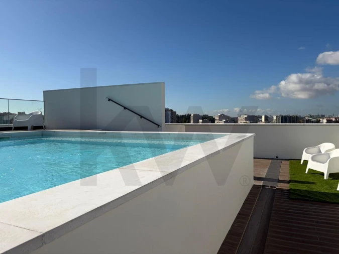 Apartamento T2 para Arrendamento em Santa Clara Foto 25
