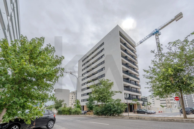 Apartamento T2 para Arrendamento em Santa Clara Foto 34