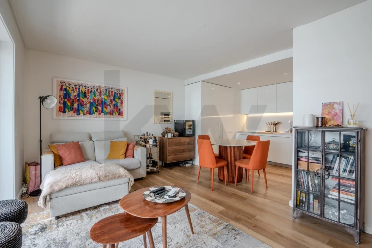 Apartamento T2 para Arrendamento em Santa Clara Foto 4