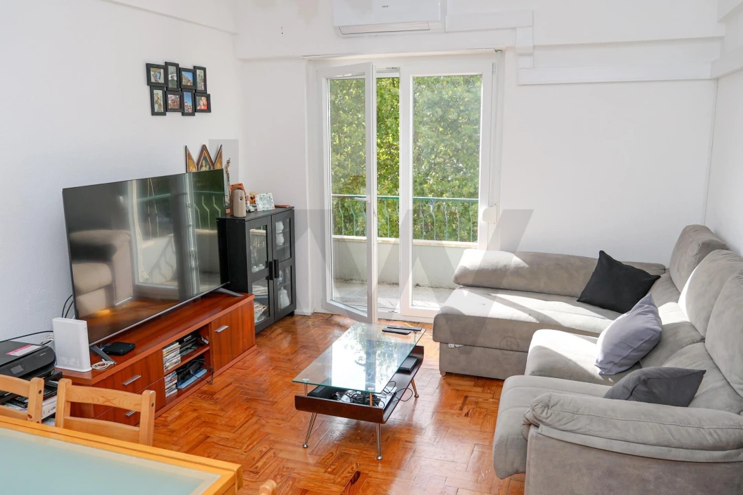 Apartamento T3 para Venda em Alverca do Ribatejo e Sobralinho Foto 1