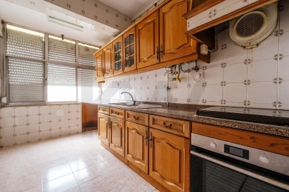 Apartamento T2 para Venda em Santo Antonio dos Olivais