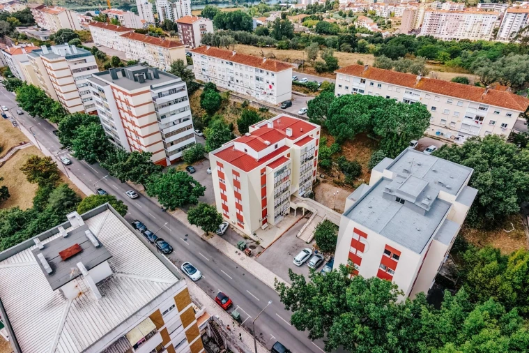 Apartamento T2 para Venda em Santo Antonio dos Olivais Foto 26
