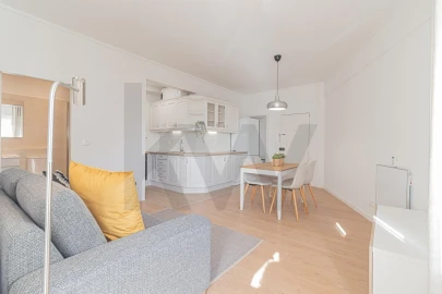 Apartamento T1 para Arrendamento em Oeiras e São Julião da Barra, Paço de Arcos e Caxias