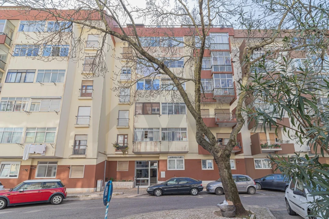 Apartamento T1 para Arrendamento em Oeiras e São Julião da Barra, Paço de Arcos e Caxias Foto 2