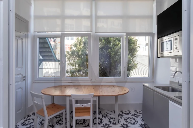 Apartamento T4 para Venda em Arroios Foto 5