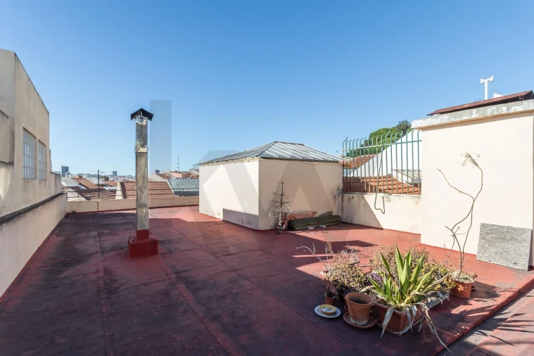Apartamento T4 para Venda em Arroios Foto 43