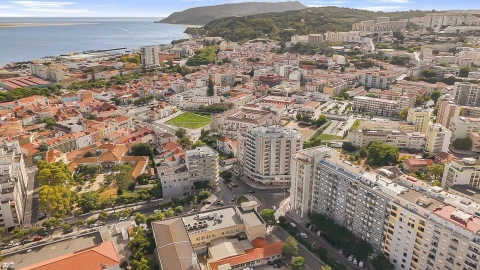 Apartamento T4 para Venda em União das Freguesias de Setúbal