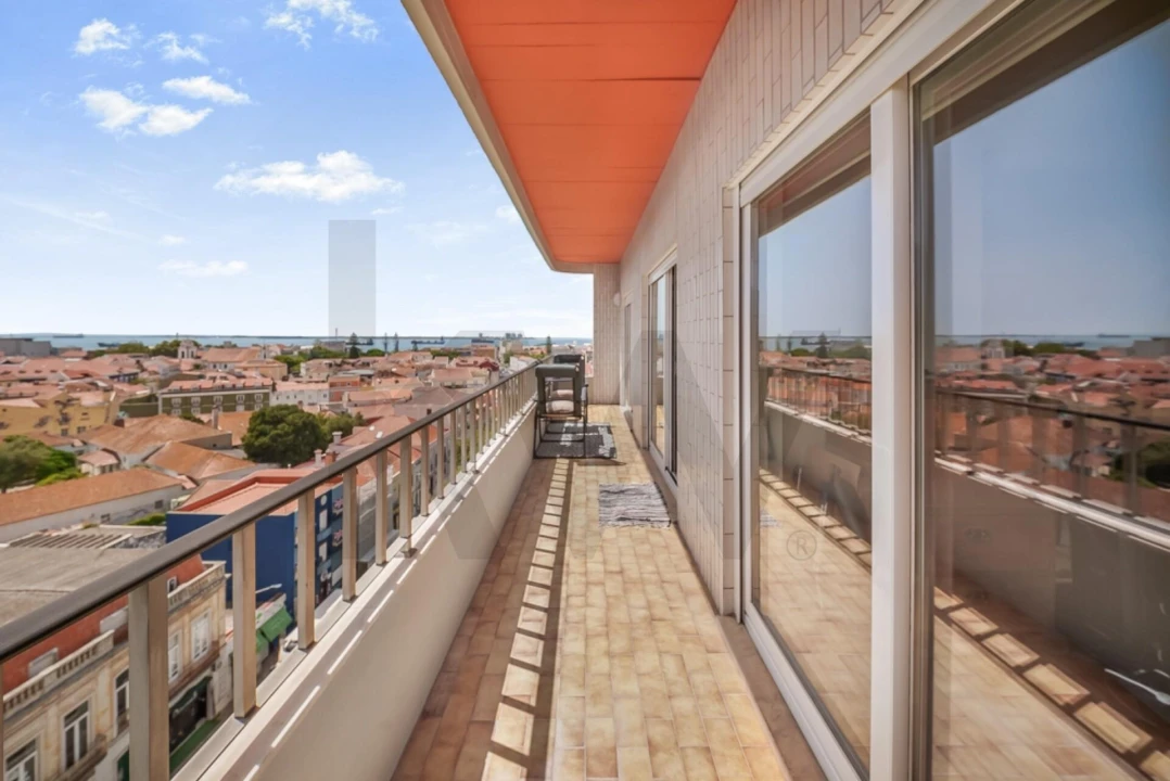 Apartamento T4 para Venda em União das Freguesias de Setúbal Foto 13