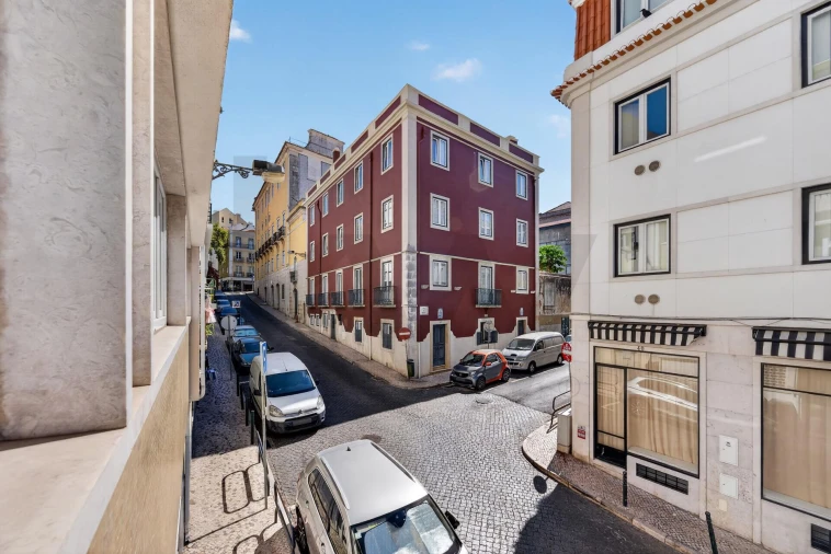 Apartamento T1 para Arrendamento em Santo António Foto 2