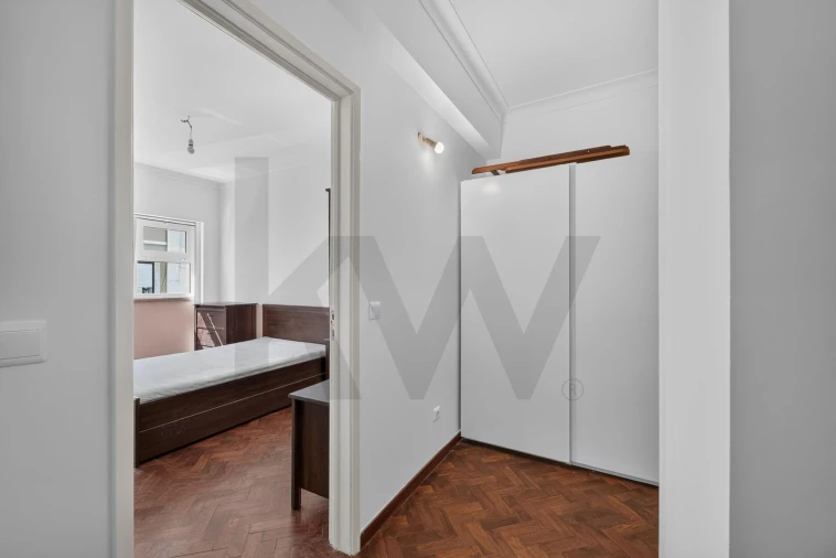 Apartamento T1 para Arrendamento em Santo António Foto 11