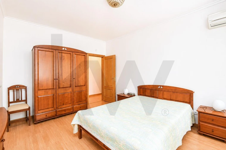 Apartamento T4 para Venda em Arroios Foto 15