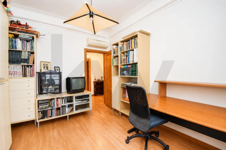Apartamento T4 para Venda em Arroios Foto 4