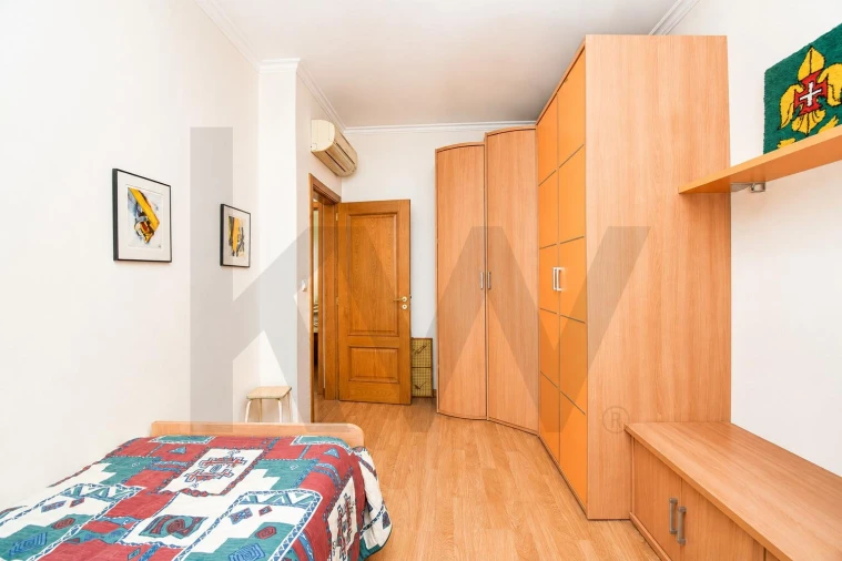 Apartamento T4 para Venda em Arroios Foto 10