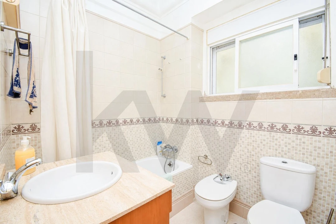 Apartamento T4 para Venda em Arroios Foto 16