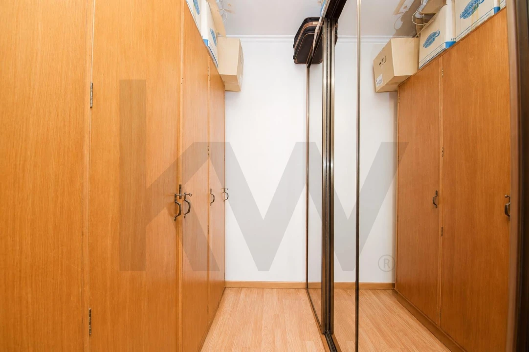 Apartamento T4 para Venda em Arroios Foto 18