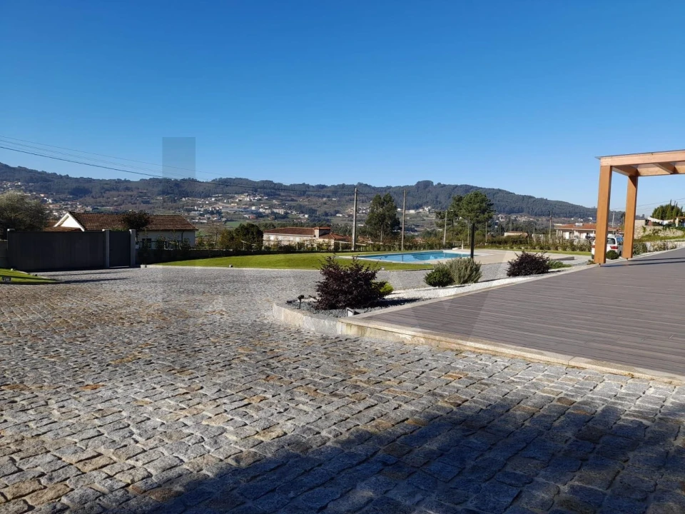 Moradia T3 para Venda em Cabeça Santa Foto 34