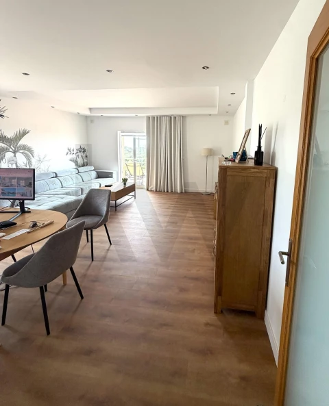 Apartamento T3 para Venda em Sesimbra (Castelo)